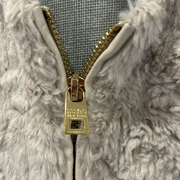 Marc New York Faux Fur Vest - Picture 5 of 12